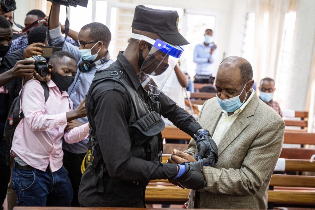 El héroe de “Hotel Ruanda” será liberado tras cumplir 25 años de cárcel