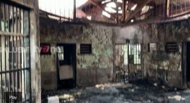Así quedó la cárcel de Indonesia en la que murieron 41 personas por un incendio (Fotos)