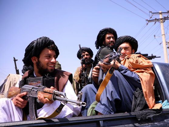 Los talibanes instan a EEUU a reabrir su embajada en Kabul