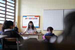 Sector educativo debe hacer sacrificios para formar a niños y jóvenes venezolanos