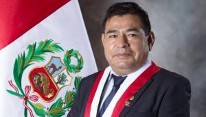 Suspendieron debate del parlamento peruano tras muerte de un congresista del partido de Castillo