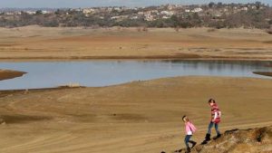 ¡Sequía histórica! Advirtieron sobre posibles restricciones obligatorias en California por escasez de agua