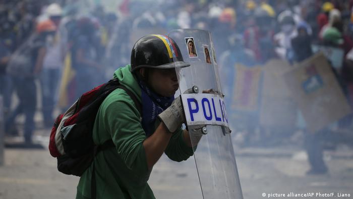 ICC to launch formal probe into Venezuela rights violations
