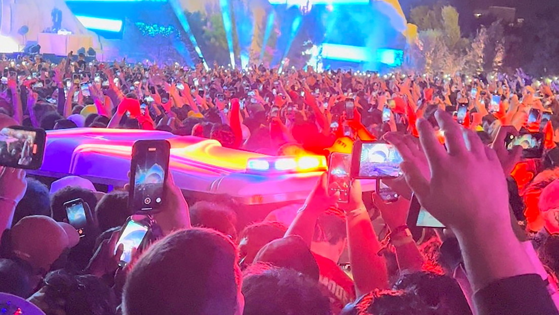 Demandaron al rapero Travis Scott tras la estampida en el festival Astroworld que dejó ocho muertos