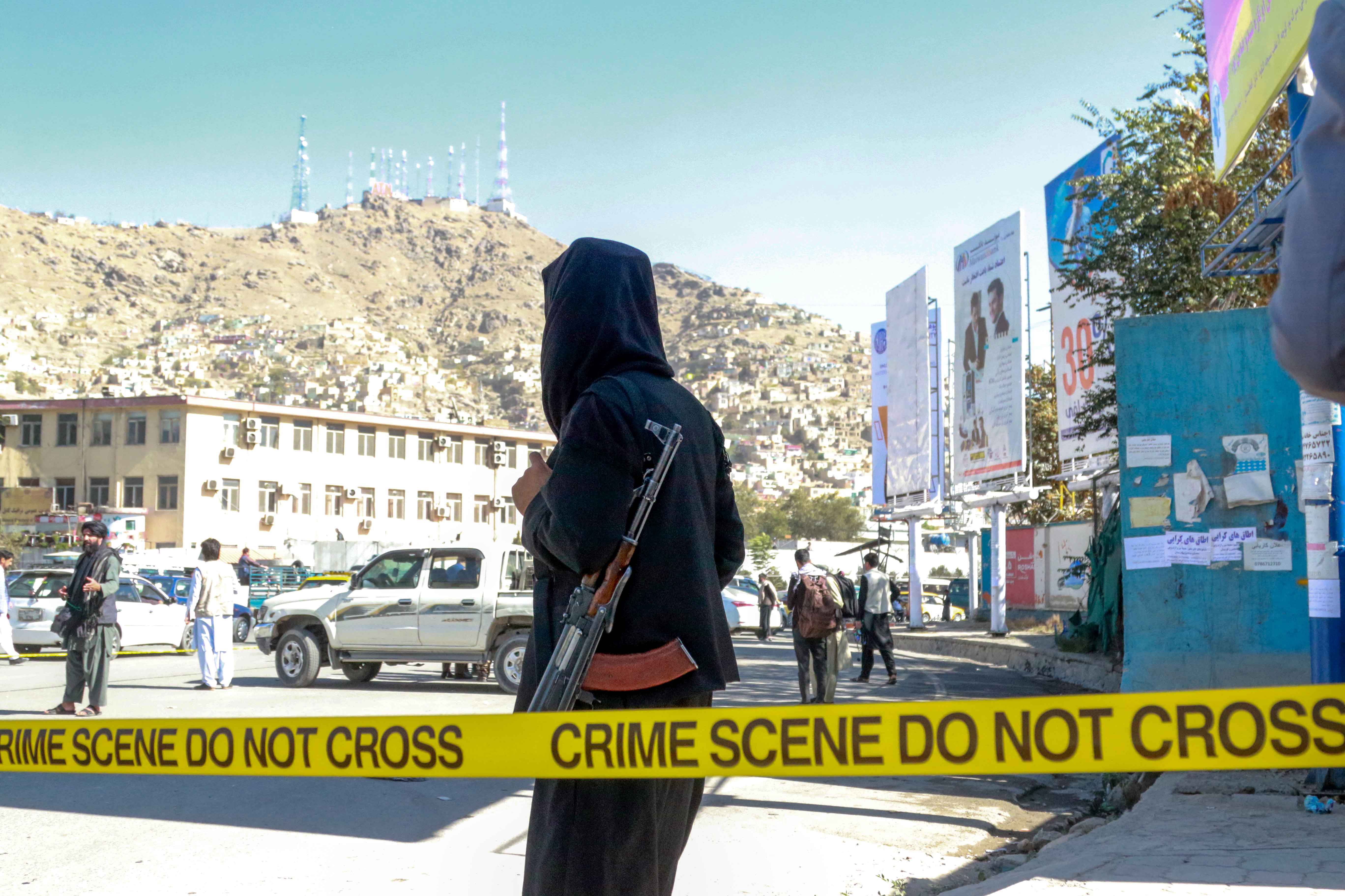 Terrible: Murieron seis niños afganos por detonación de explosivo que encontró uno de ellos