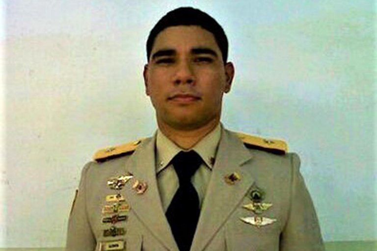 Infobae: Teniente reveló su calvario como preso de Maduro; desde torturas con electricidad, golpes, y asfixia… hasta violación