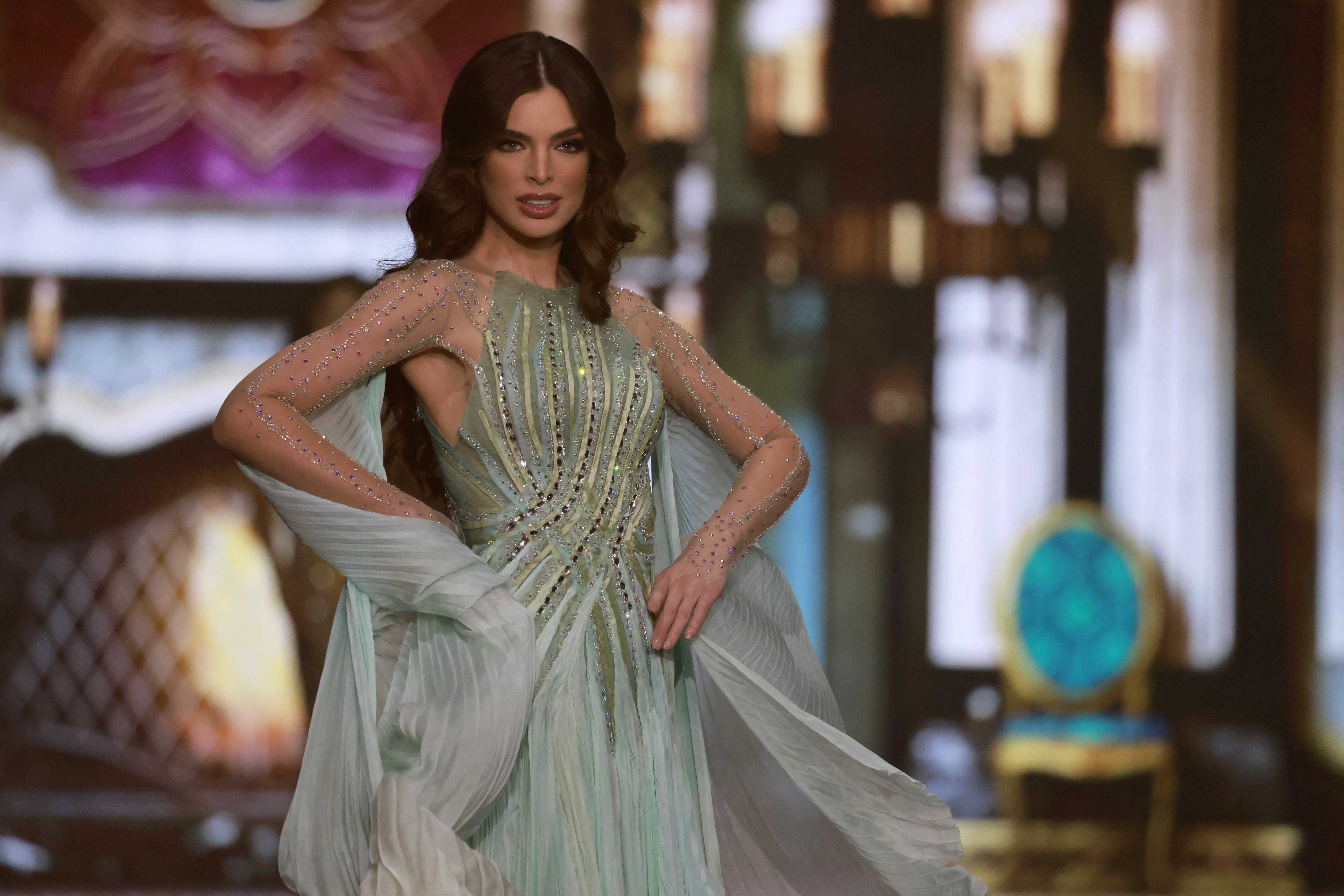 Miss Universo 2021: Las candidatas lucieron glamorosos vestidos en el desfile de gala