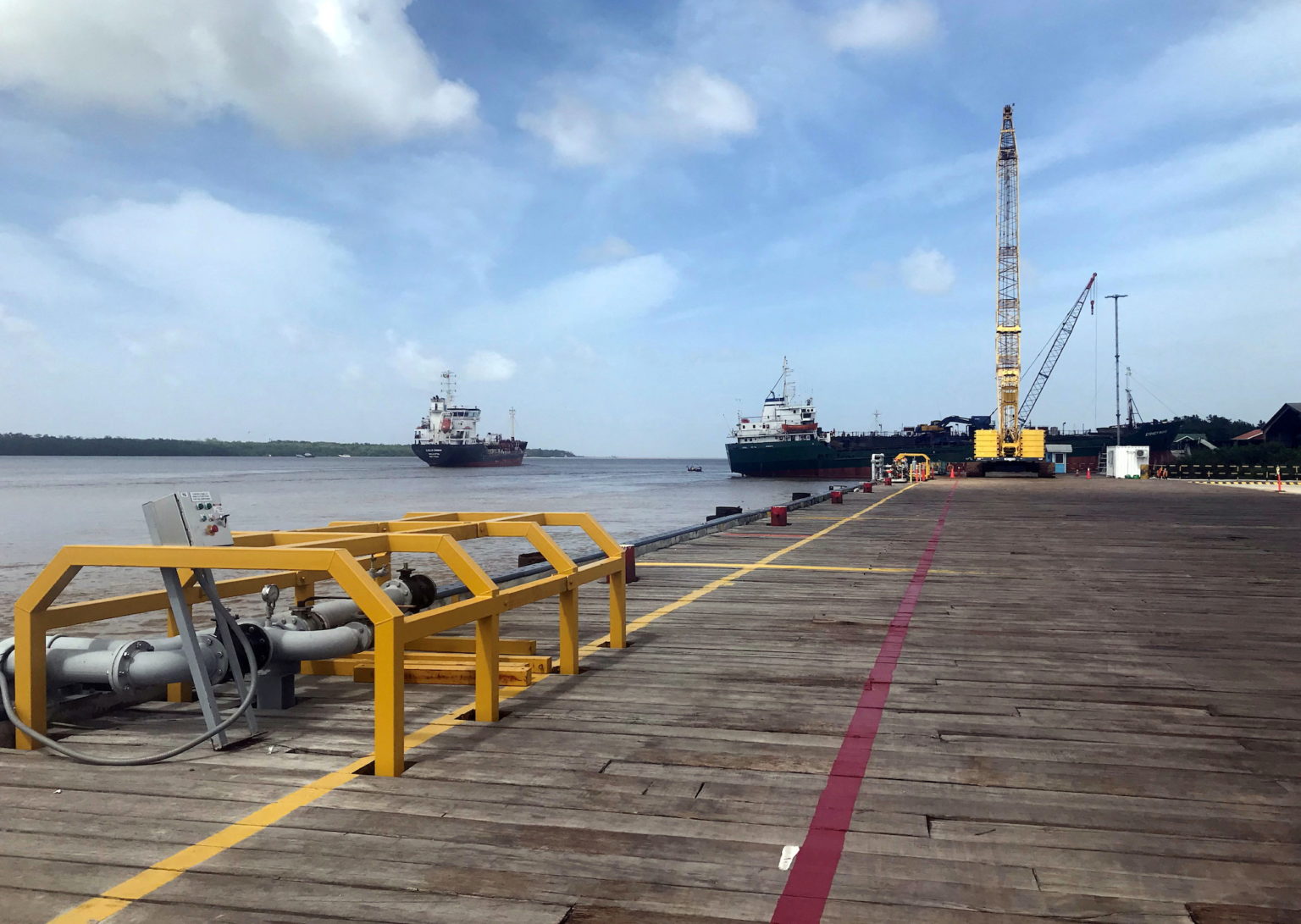 Exxon anuncia tres nuevos descubrimientos petroleros en aguas de Guyana