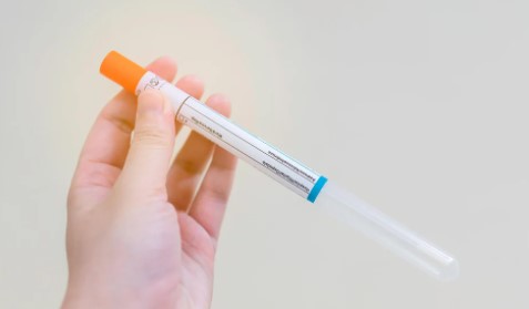 Por qué las vacunas nasales podrían ser la mejor herramienta para combatir a las nuevas variantes del Covid-19