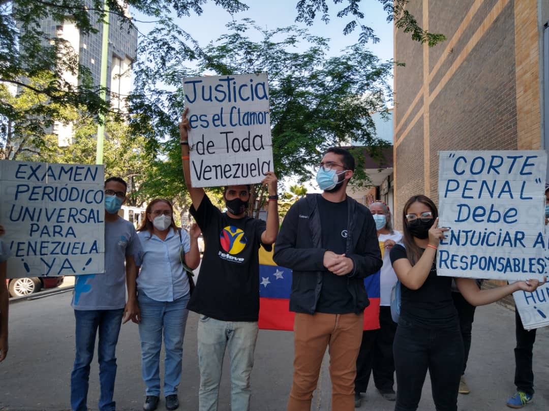 Activistas de DDHH protestaron en Valencia en el marco del Examen Periódico Universal de la ONU