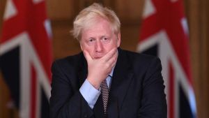 Testigos sitúan a Boris Johnson en más fiestas investigadas por la policía