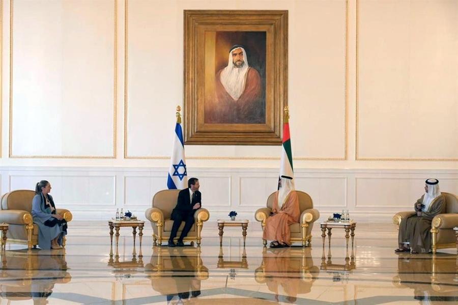 Presidente israelí envía mensaje de convivencia entre religiones en Emiratos Árabes Unidos