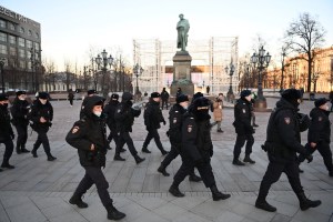 Régimen ruso amenazó con reprimir cualquier manifestación “no autorizada” contra la invasión a Ucrania