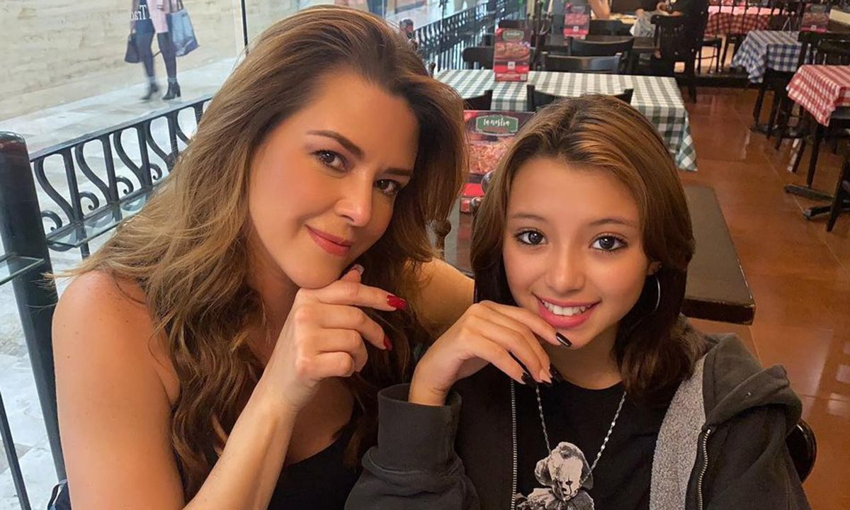 Entre lágrimas, Alicia Machado habla de la terrible enfermedad que sufre su hija Dinorah