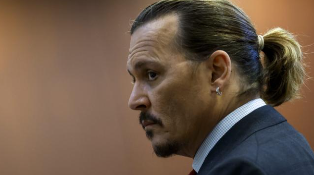 Juicio de Johnny Depp podría ser un punto de inflexión para hombres que sufren violencia doméstica