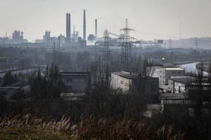 Evacuados todos los civiles de la metalúrgica de Azovstal, según Ucrania