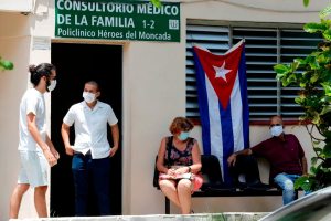 Piden al exilio cubano un boicot a los productos chinos ante reportes de espionaje
