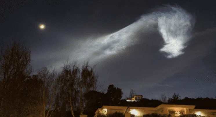 “Medusa espacial” iluminó el cielo de EEUU y el fenómeno fue documentado en VIDEO