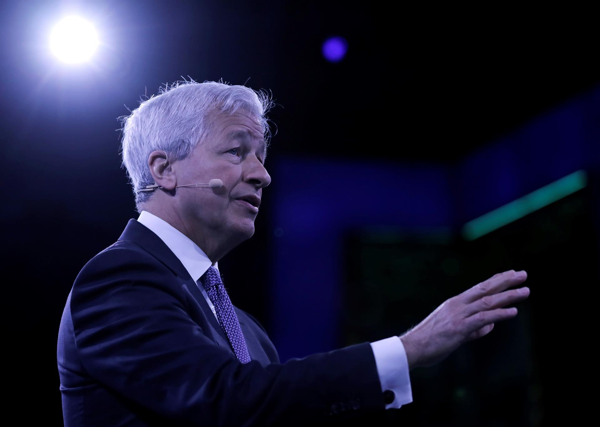 El director ejecutivo del JP Morgan Chase prevé “un huracán” económico en breve