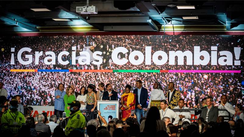 Así reseñó la prensa de Colombia la victoria de Gustavo Petro (Portadas)