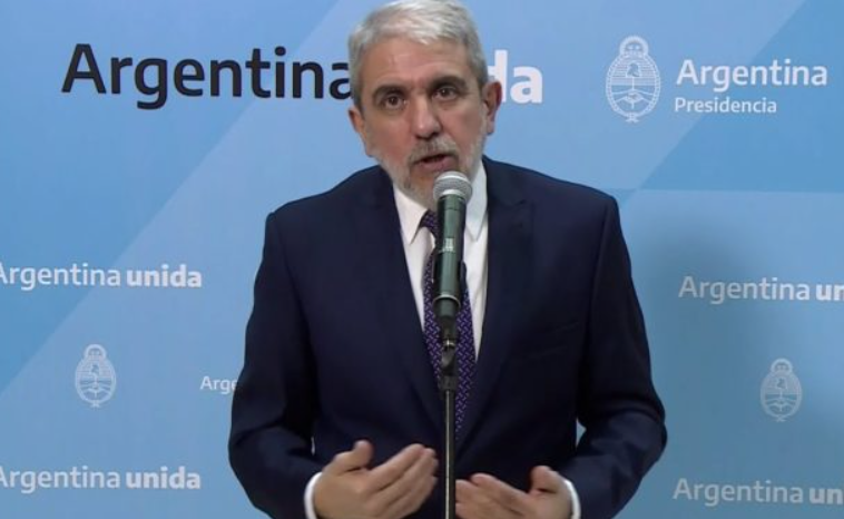 “Los papeles del avión no están claros”, admitió el ministro de Seguridad argentino