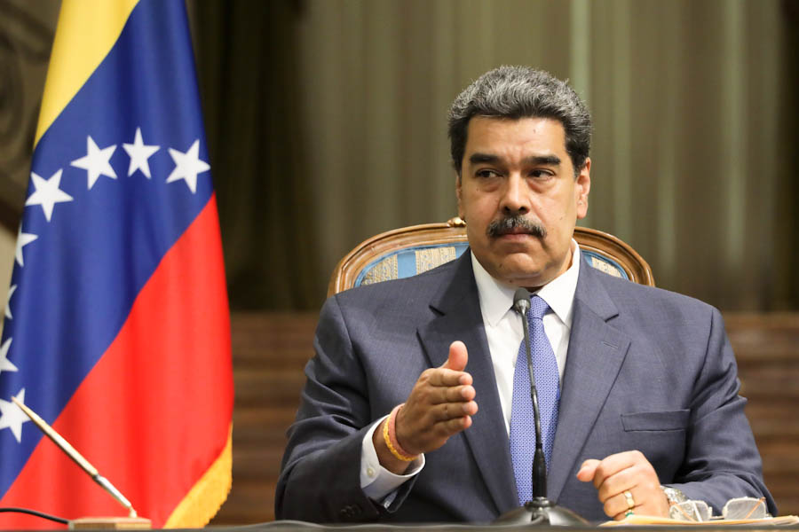 “Dialogamos sobre el futuro próspero de ambos pueblos”: el primer acercamiento de Maduro con Petro