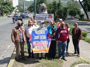 Protestaron en defensa de símbolos históricos de Caracas en el Puente de Los Leones