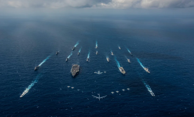 Flota de EEUU con portaaviones USS Reagan navegará por el mar de China Meridional en plena tensión por Taiwán