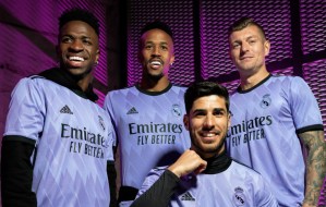 El Real Madrid vuelve al morado en su uniforme visitante para la temporada 2022-23 (IMÁGENES)