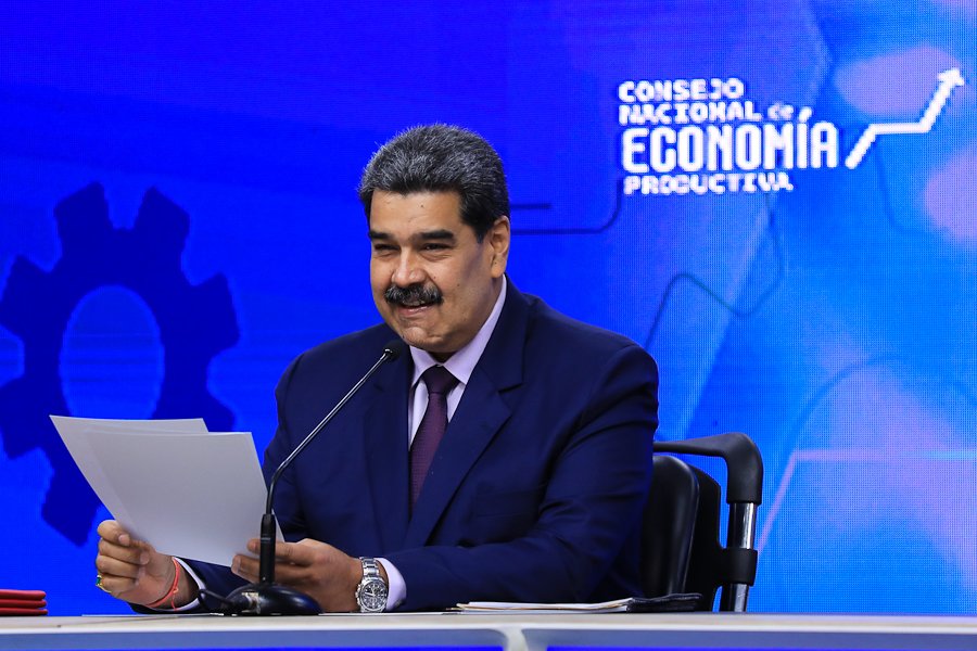Maduro quiere reactivar vuelos desde Dominicana y Panamá a Nueva Esparta