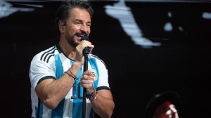 Ricardo Arjona suspendió conciertos en Argentina por una “crisis médica”: ¿qué le ocurrió?