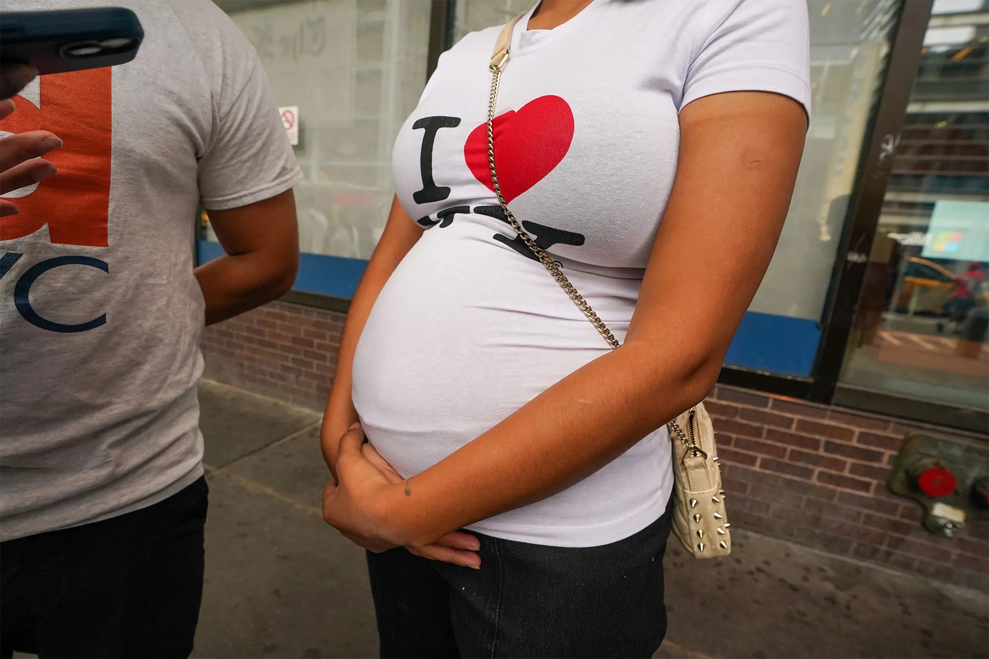 Con riesgo de un aborto, migrante embarazada narró su traumático viaje desde Venezuela hasta Nueva York