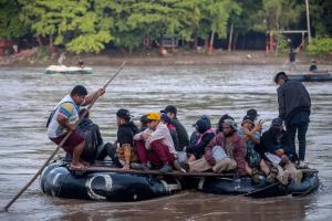 La peligrosa ruta de los venezolanos que atraviesan Guatemala (fotos)