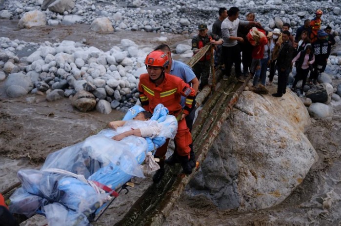 Aumentan a 66 la cifra de muertos por el terremoto en China mientras los rescatistas siguen buscando sobrevivientes
