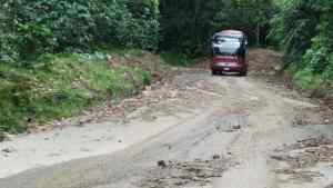 Persiste el peligro en carretera de Calderas en Barinas ante indiferencia de la alcaldesa chavista