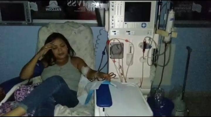 Pacientes renales perdieron tratamiento de diálisis por falta de luz en el Hospital de Paraguaná (VIDEOS)