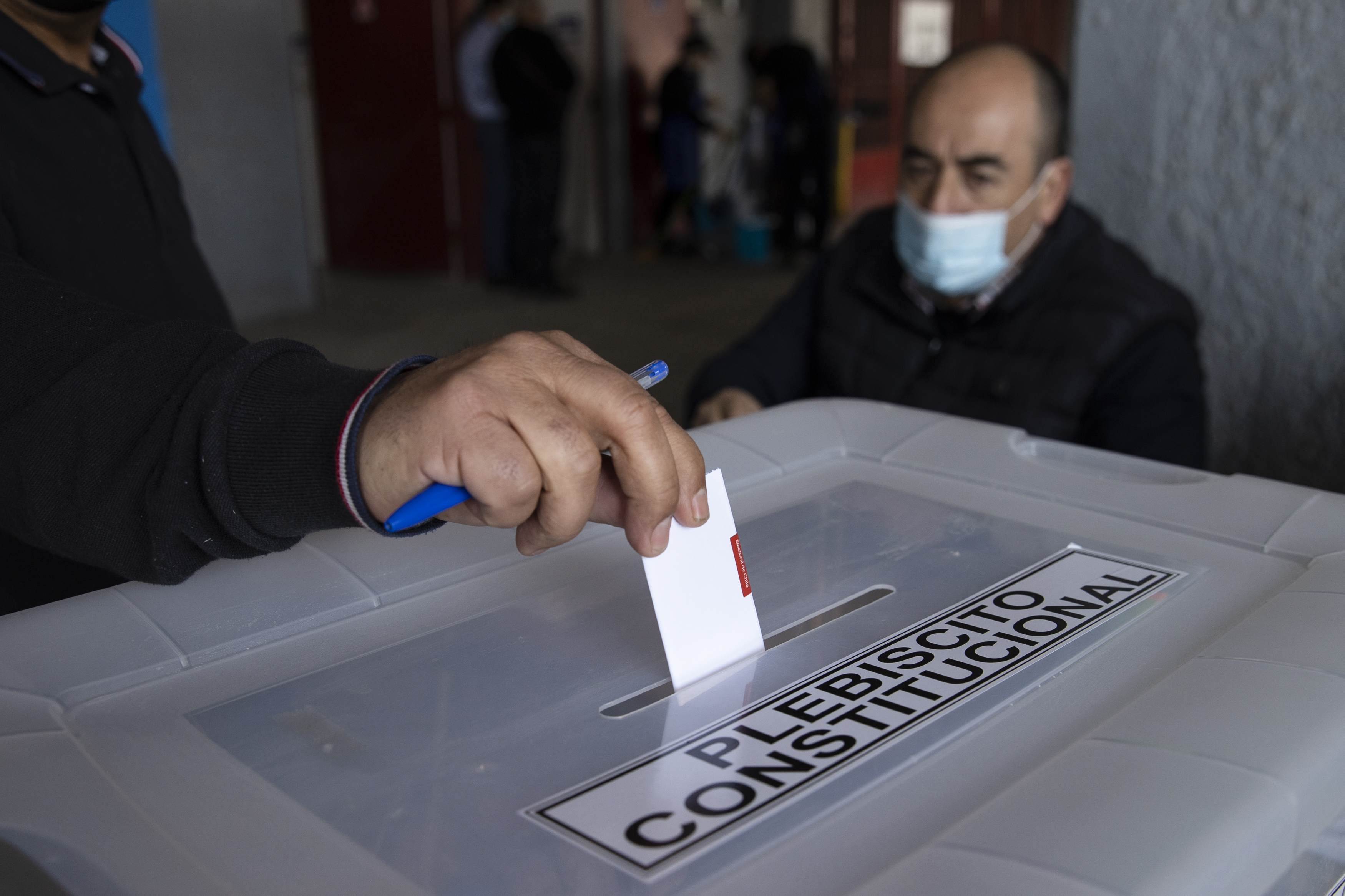Normalidad y masiva afluencia en las primeras horas del plebiscito en Chile este #4Sep
