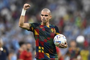Pepe se convirtió en el segundo jugador de campo más veterano en jugar un Mundial