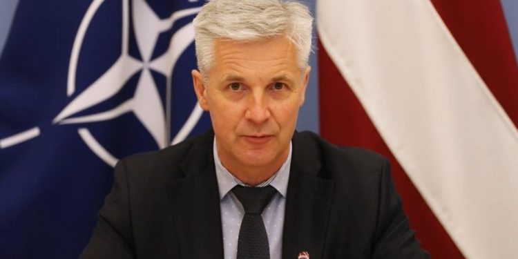 Letonia invocó el artículo 4 de la Otan tras impacto de misiles rusos en Polonia