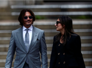 Johnny Depp ya no sale con su ex abogada Joelle Rich