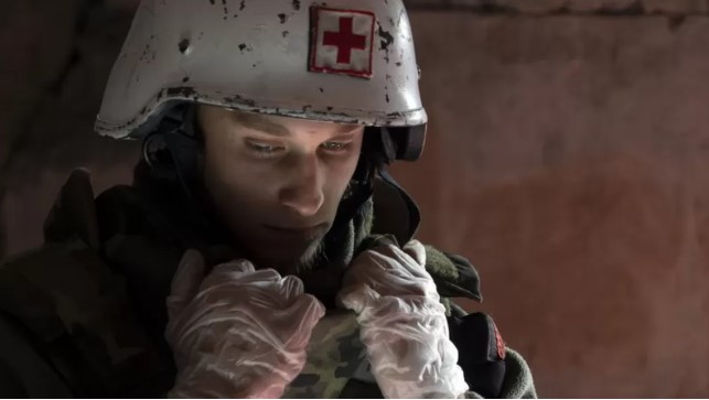 “Yo rescato a los muertos del olvido”: crudos relatos de los recolectores de cadáveres de la invasión rusa en Ucrania
