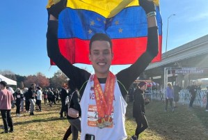 El corredor venezolano Pedro Balestrini lo volvió a hacer en EEUU: “sacó tarea” en los 5K de Louisville