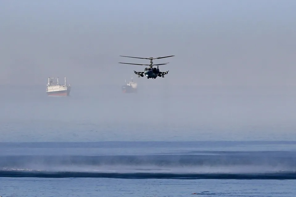 EN VIDEO: Captan el alucinante momento en el que Ucrania derriba un helicóptero “Alligator” ruso