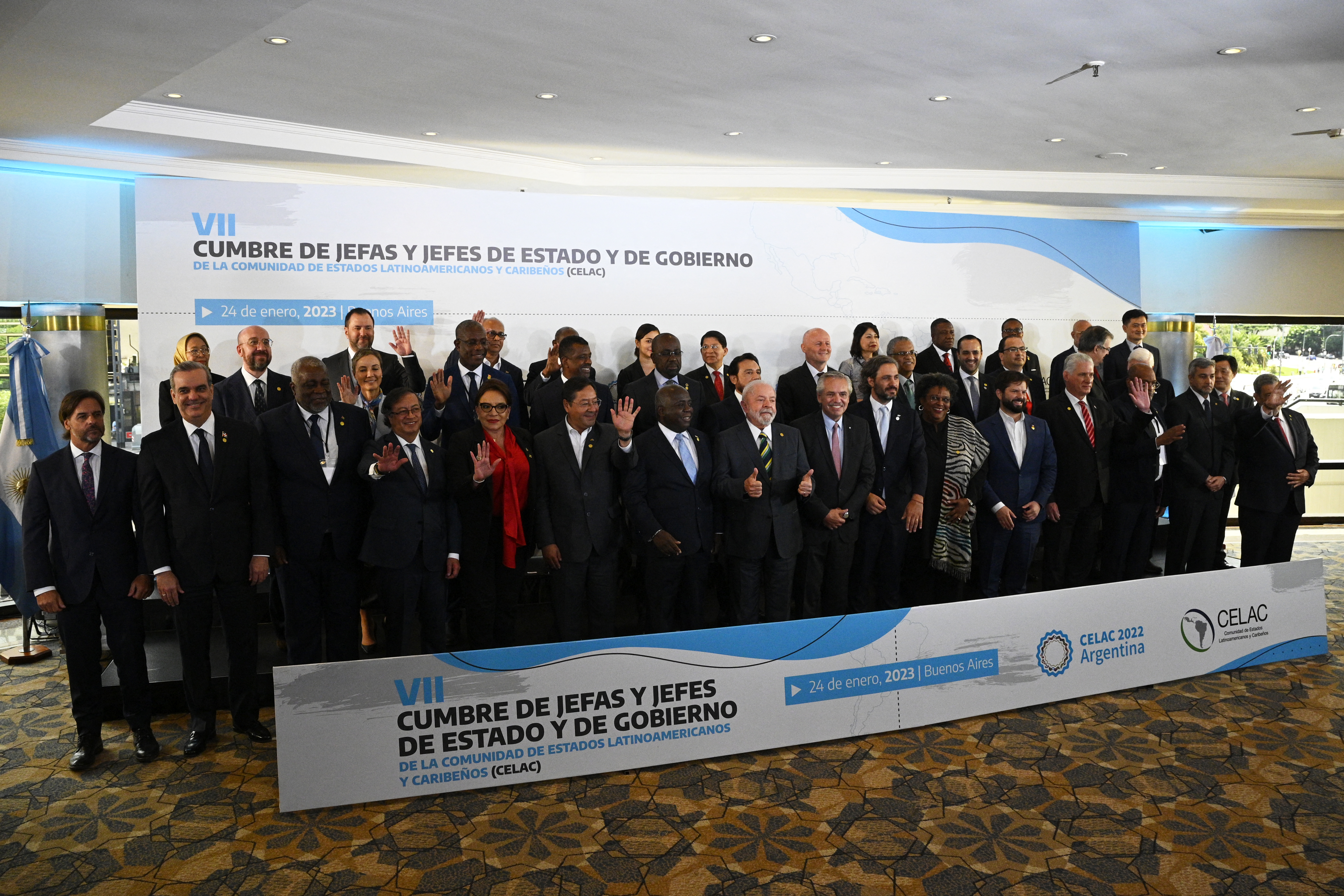 Clarín: Cumbre de la Celac terminó con fuerte discusión interna por dictaduras en la región