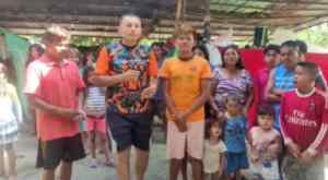 Indígenas Cuiba desplazados por grupos armados de Apure subsisten en Barinas sacando chatarra de la basura