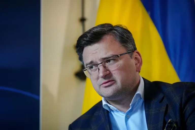 Ucrania insiste en ingresar en la Otan, como lo hará Finlandia