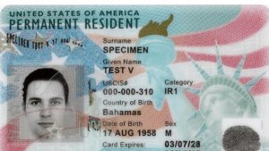 Anuncian nuevo diseño de green card y permisos de trabajo en EEUU: Cuáles son los cambios