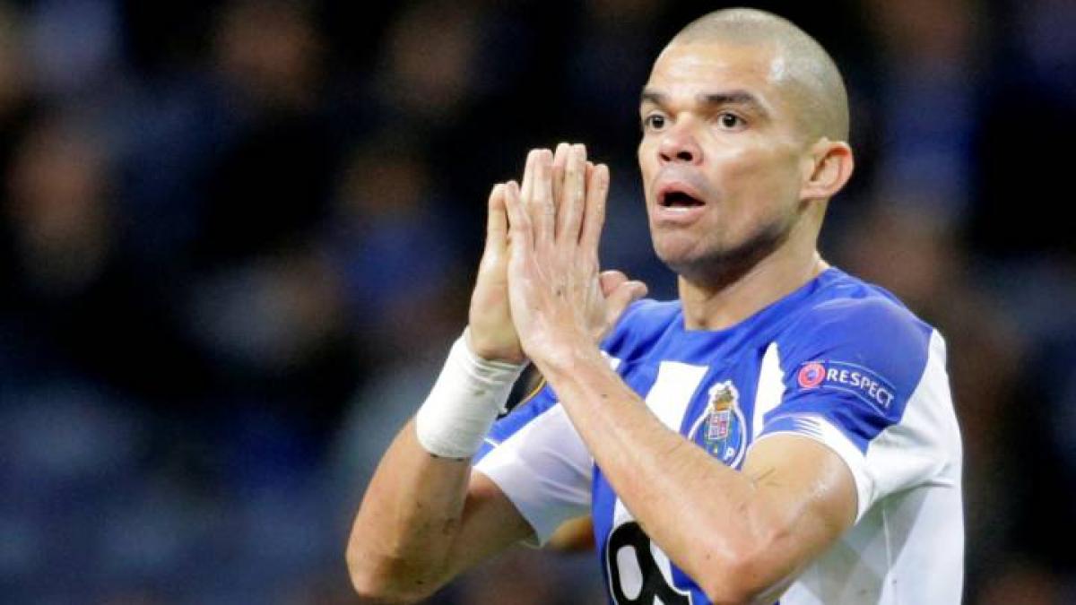 Pepe anuncia que no seguirá como jugador del Oporto