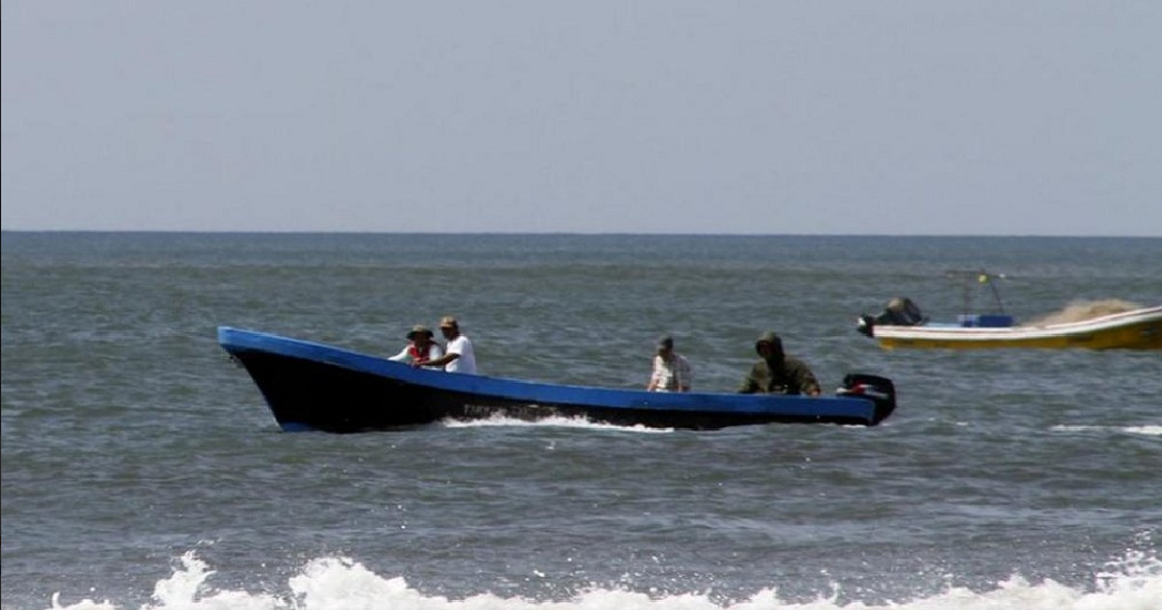 Rescataron a cuatro pescadores en Nicaragua tras desaparecer en el océano Pacífico