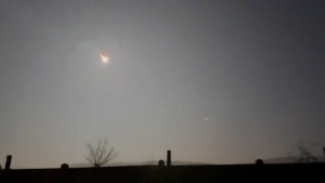 Un asteroide arde al entrar en la atmósfera sobre el canal de la Mancha (VIDEOS)